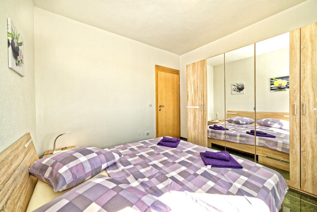 Apartmán 2 *